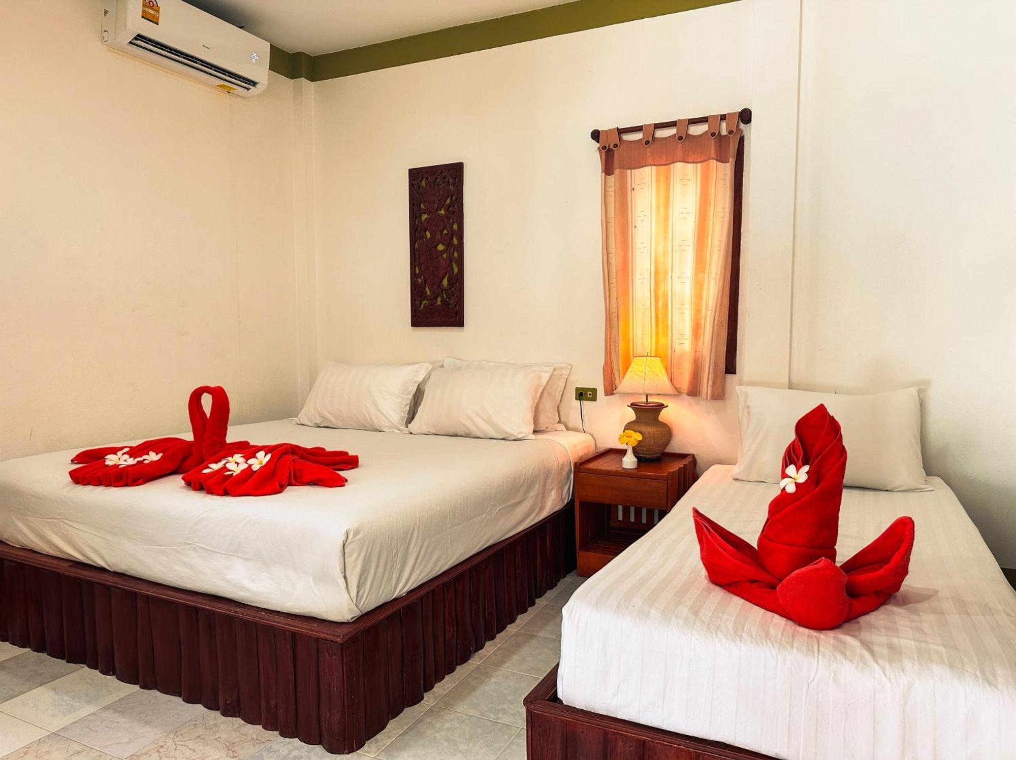 Phuwadee Resort Thong Nai Pan Noi Exterior foto