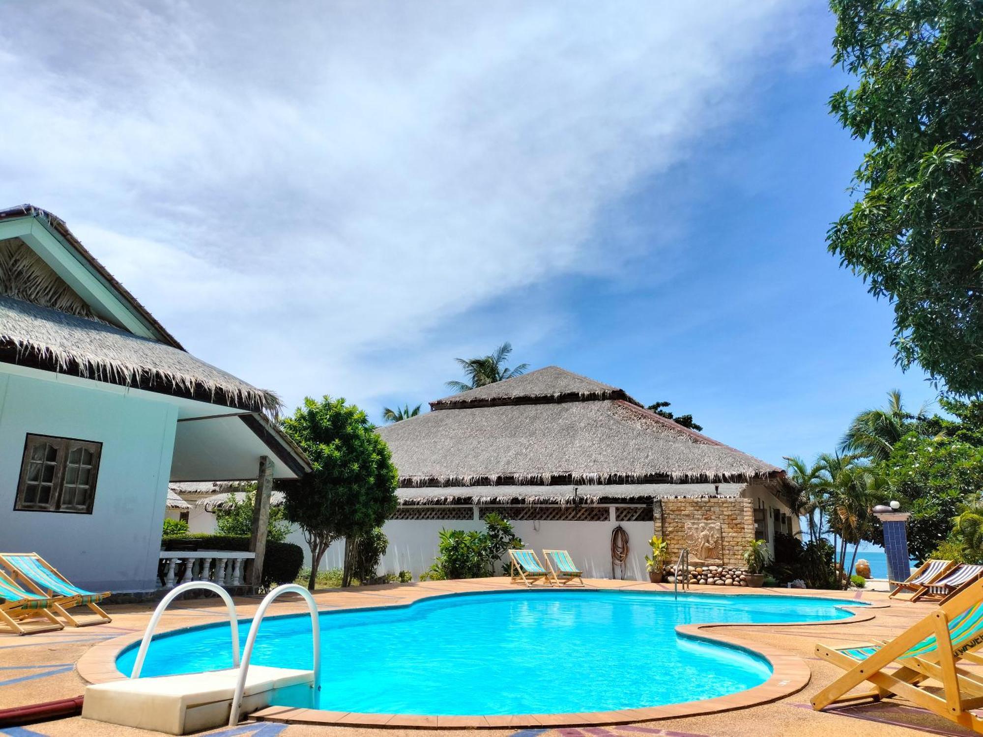 Phuwadee Resort Thong Nai Pan Noi Exterior foto